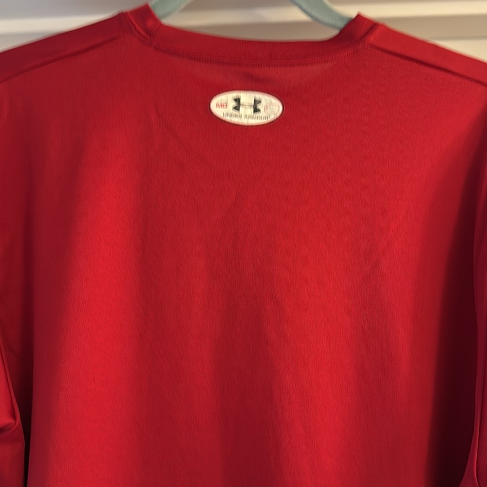 Under Armour long sleeve shirt. Mens size Medium - Picture 6 of 13